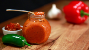 Never Fear a Srirachapocalypse Again With This Recipe