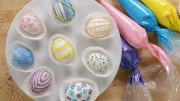 The Easiest-Ever Easter Egg Oreo Truffles