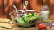 Re-Create Olive Garden's Salad and Breadsticks at Home