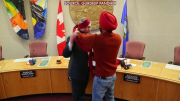 Canadian Mayor dances bhangra, ties turban in viral video